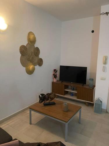 TV i/ili zabavni centar u objektu InkHouse C02