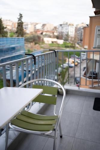 Bright and comfortable apartment in Thessaloniki
