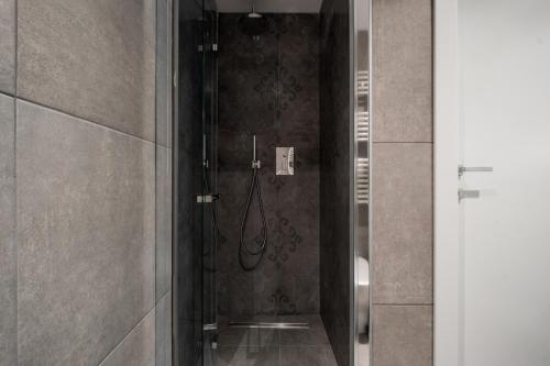Design studio Isola-Zara M3-M5