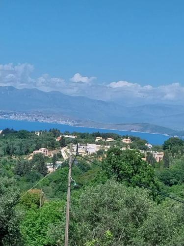 La Luna Sea View Home