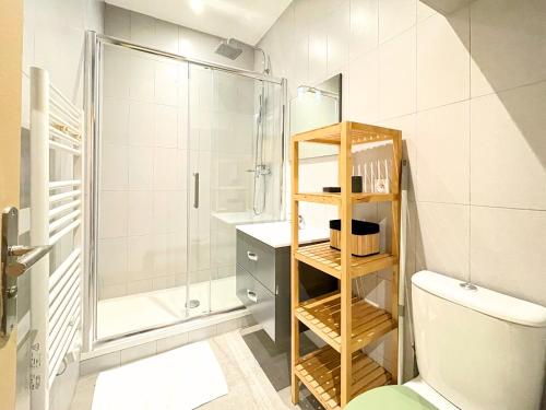 Viva Riviera - 19 rue des Frères Pradignac