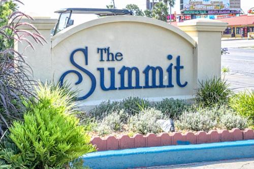 Oceanfront Condo #507 at Summit Beach Resort photo 45