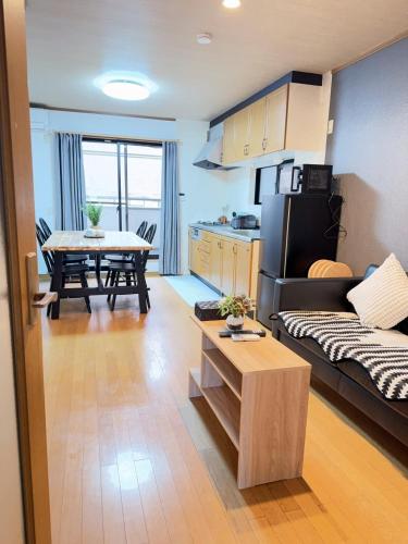 Haruka House Tengachaya - Near Tsutenkaku - Private 3-Storey Home
