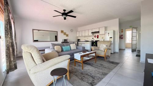 Haus Helios Eight Central