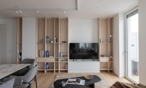 Apartment with stunning view onto Prater & Danube