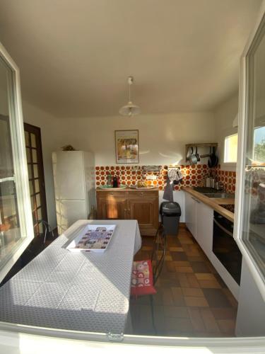 En Automne- Visitez la Provence- Villa 3 chambres-6 personnes- jardin & piscine