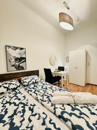 Spacious Stay for 10, 5BR Near Kaufpark Alterlaa