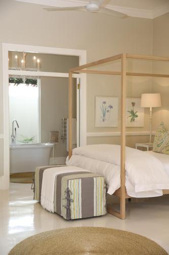 Lexden Guesthouseにあるベッド