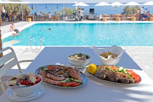 Φαγητό σε αυτό το ξενοδοχείο ή κάπου εκεί κοντά
