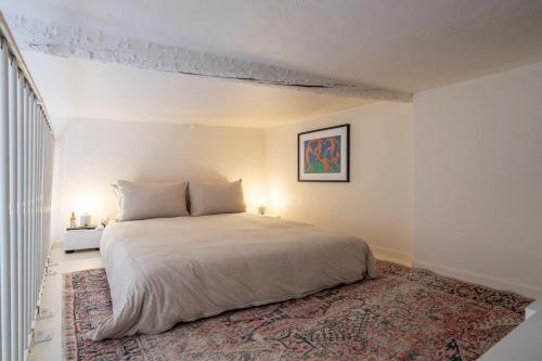 Old Town Studio with Balcony and AC - Beaches and Nightlife