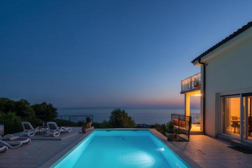 Holiday Home Kvarner With Heated Pool - Happy Rentals