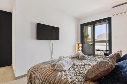 REF 1432 - 3 bedroom apartment for rent Centre Cannes