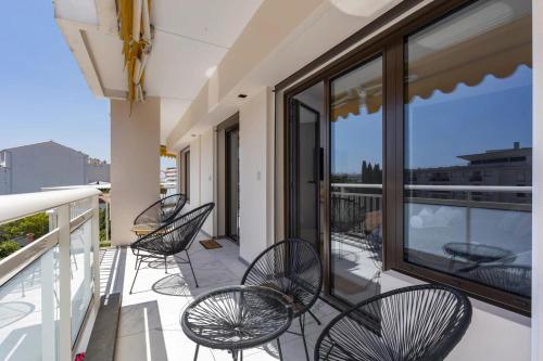 REF 1432 - 3 bedroom apartment for rent Centre Cannes