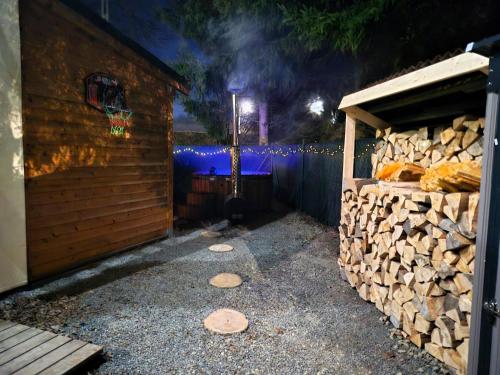 Lawendowa Przystań - dom z jacuzzi w cenie nad jeziorem