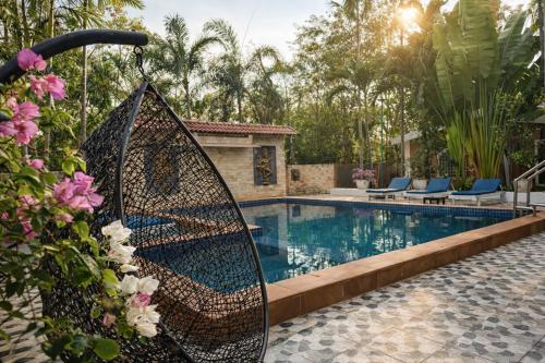 Expat Resort