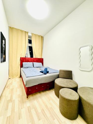 4BR Apartment for 8 Guests Near FAC Platz