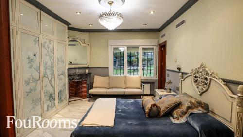 Apartamento con 5 dormitorios en Madrid