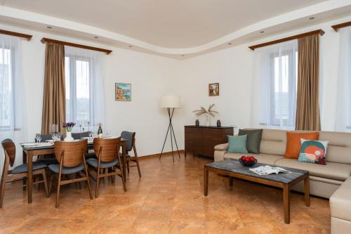 Apart-Hotel on Amiryan 4-6
