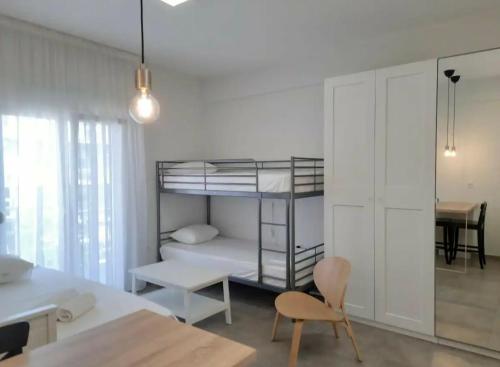 Alexandra Apartment