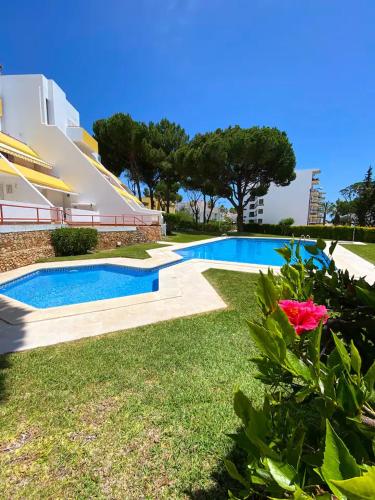 Vilamoura Condo facing the pool by Algarve Dream Holidays