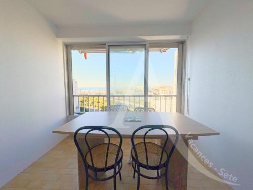 Studio avec parking et vue mer