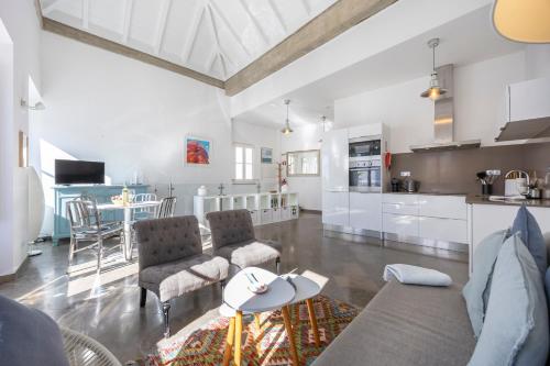 Marcelino Apartment