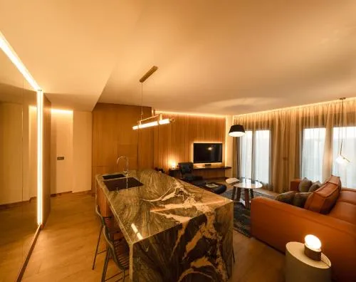 ÉCLAT Collection - City Center - POOL and PRIVATE FREE PARKING photo 5