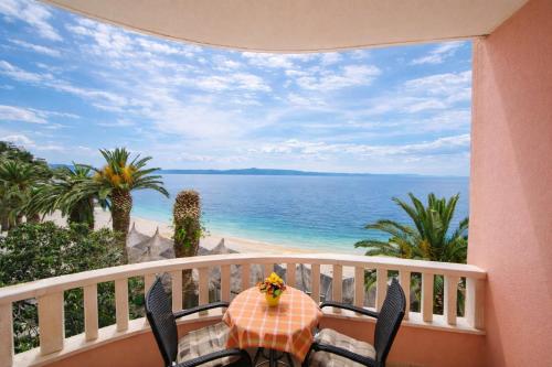 Villa Sunce Beachfront