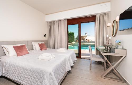 Red Oak Tree Villa