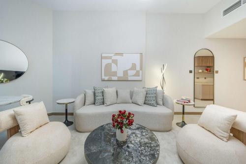 Inspired 1BR Apt Ultimate Luxury Living