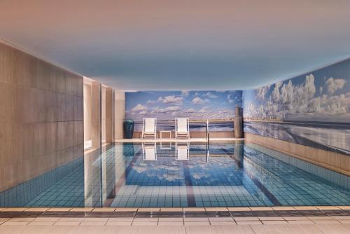 Hôtel Barrière Le Westminster — Swimming pool