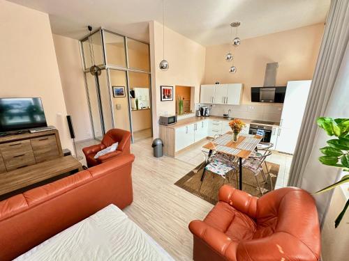 Princess main square apartment