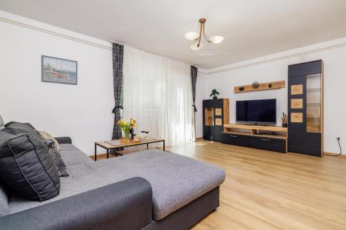 Apartments Iva