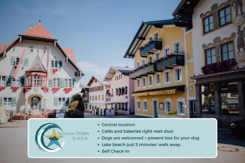 a picture of a street with buildings at DAS STERN - Rooms - Self Check-In in Sankt Gilgen