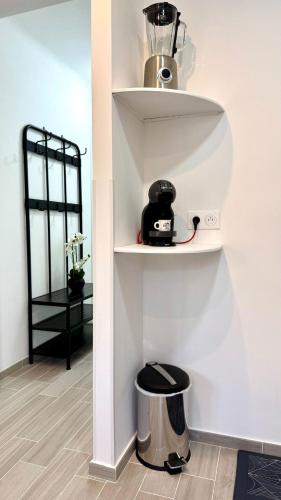 Menton - close to center - air conditioning - wifi