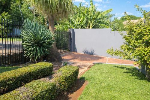 Gallery image of Expansive 5-bedroom house in Hartbeespoort