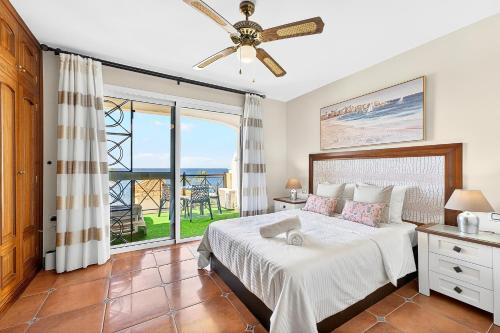 Foto Villa Brisa Serena - Oceanfront & Jacuzzi 2