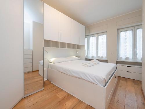 I Host Apartment - Nazario Sauro 14