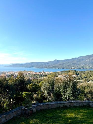 Villa en pierre Vue imprenable sur le Golfe