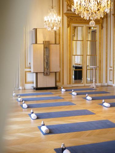 Hotel de Crillon photo 97