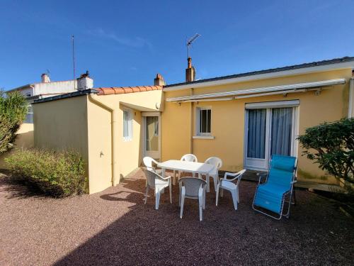 Charmant T3 avec Jardin Clos à 700m de la Plage et Commerces - FR-1-92-768