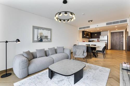 Elegant 3 BR Wasl 1