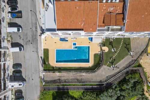 Modern 1Bdr Flat with Pool in Albufeira by LovelyStay
