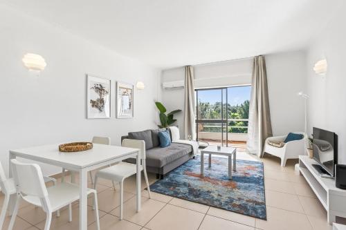 Modern 1Bdr Flat with Pool in Albufeira by LovelyStay