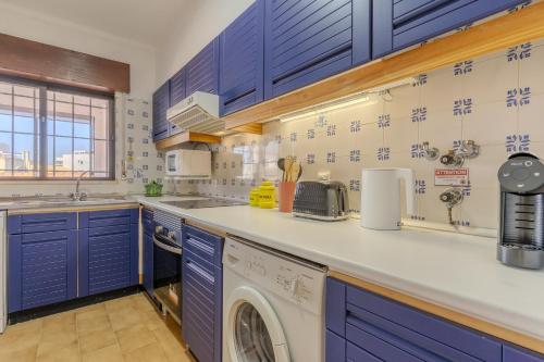 #333 2BR for Families Central Location