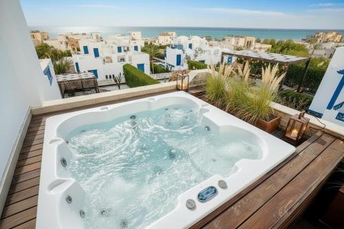 Sahlhasheesh villa with heated pool and Jacuzzi