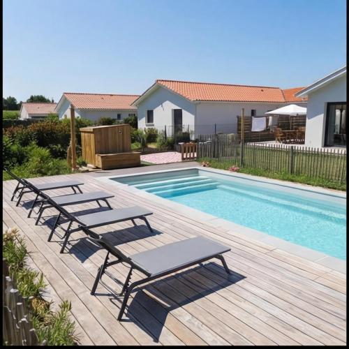 Maison Calme Biscarosse avec Piscine - 10 min Plage
