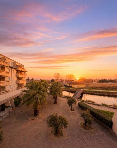 Les Rives du Lac Port Camargue