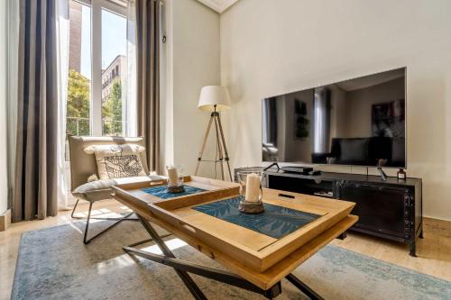 Modern & Stylish Apt Plz Mayor La Latina