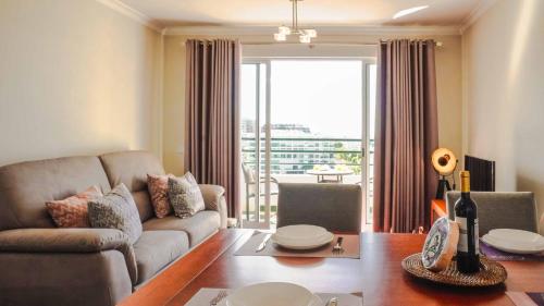 Like Home VI Praia Formosa I Sea View Balcony I Free Parking